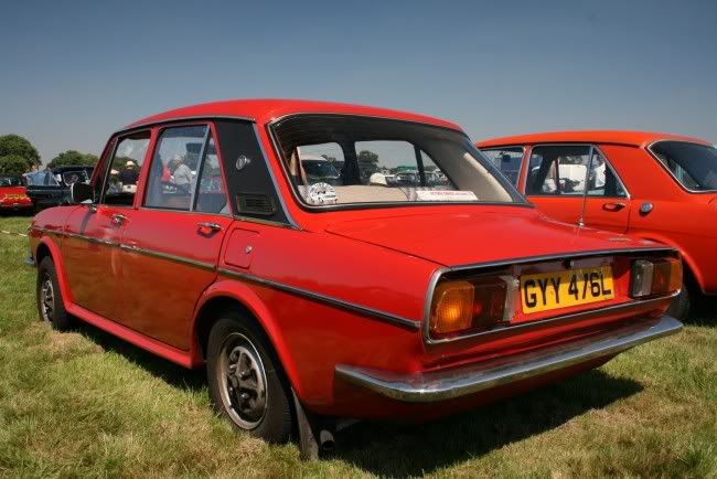 apache bs6 car price